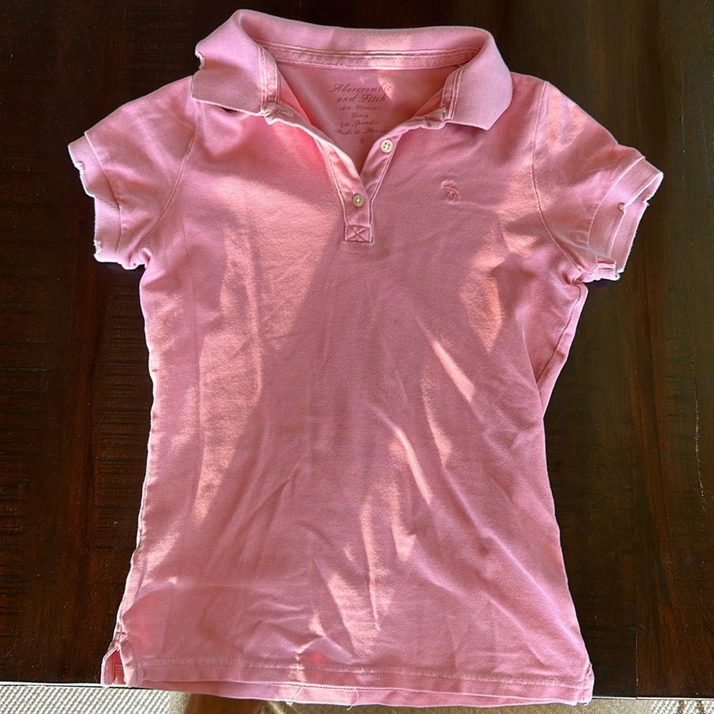 Abercrombie women’s small polo shirt